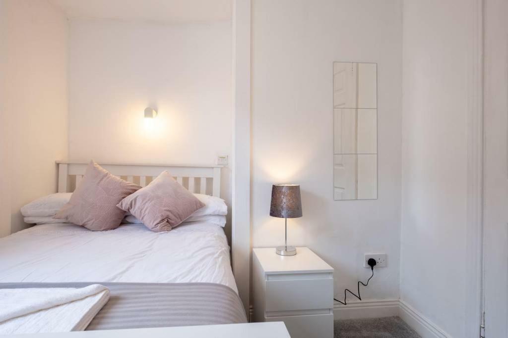 Galway City Cottage Экстерьер фото